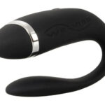 We-Vibe pariskuntavibraattori ergonomisella C-muotoilulla